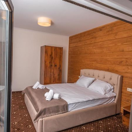 Residence Chalet & Nesh Tatariv Ngoại thất bức ảnh