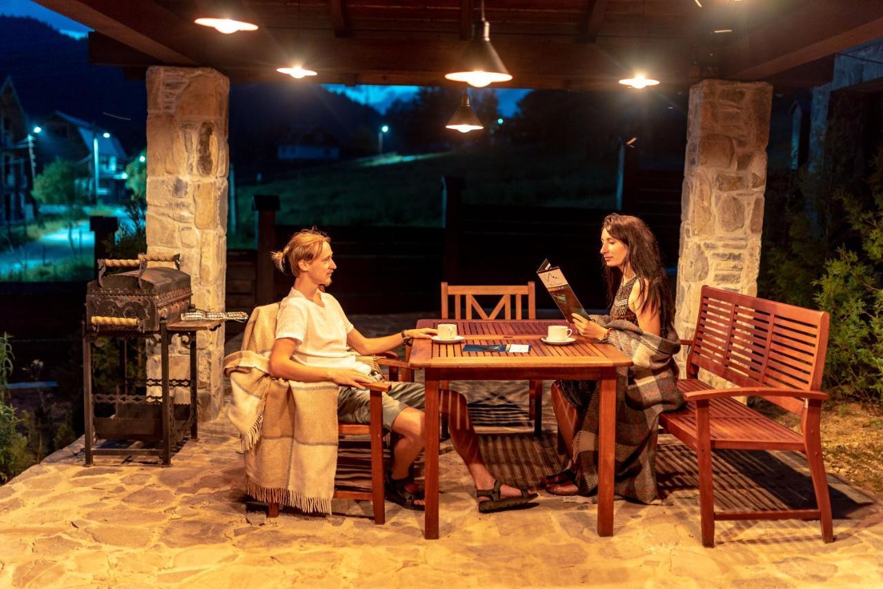 Residence Chalet & Nesh Tatariv Ngoại thất bức ảnh