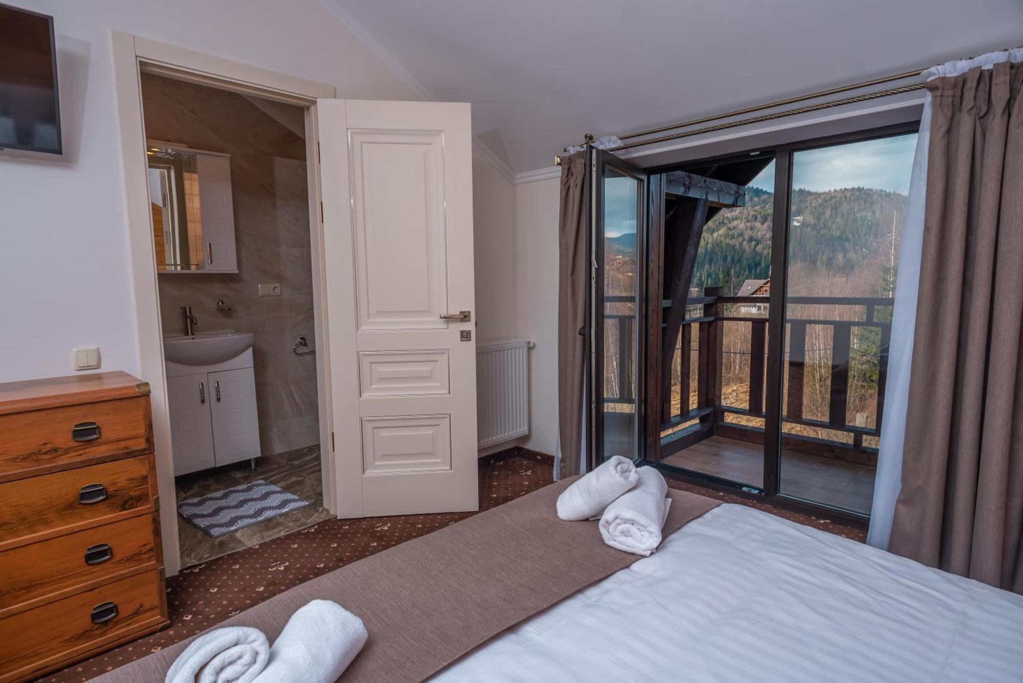 Residence Chalet & Nesh Tatariv Ngoại thất bức ảnh