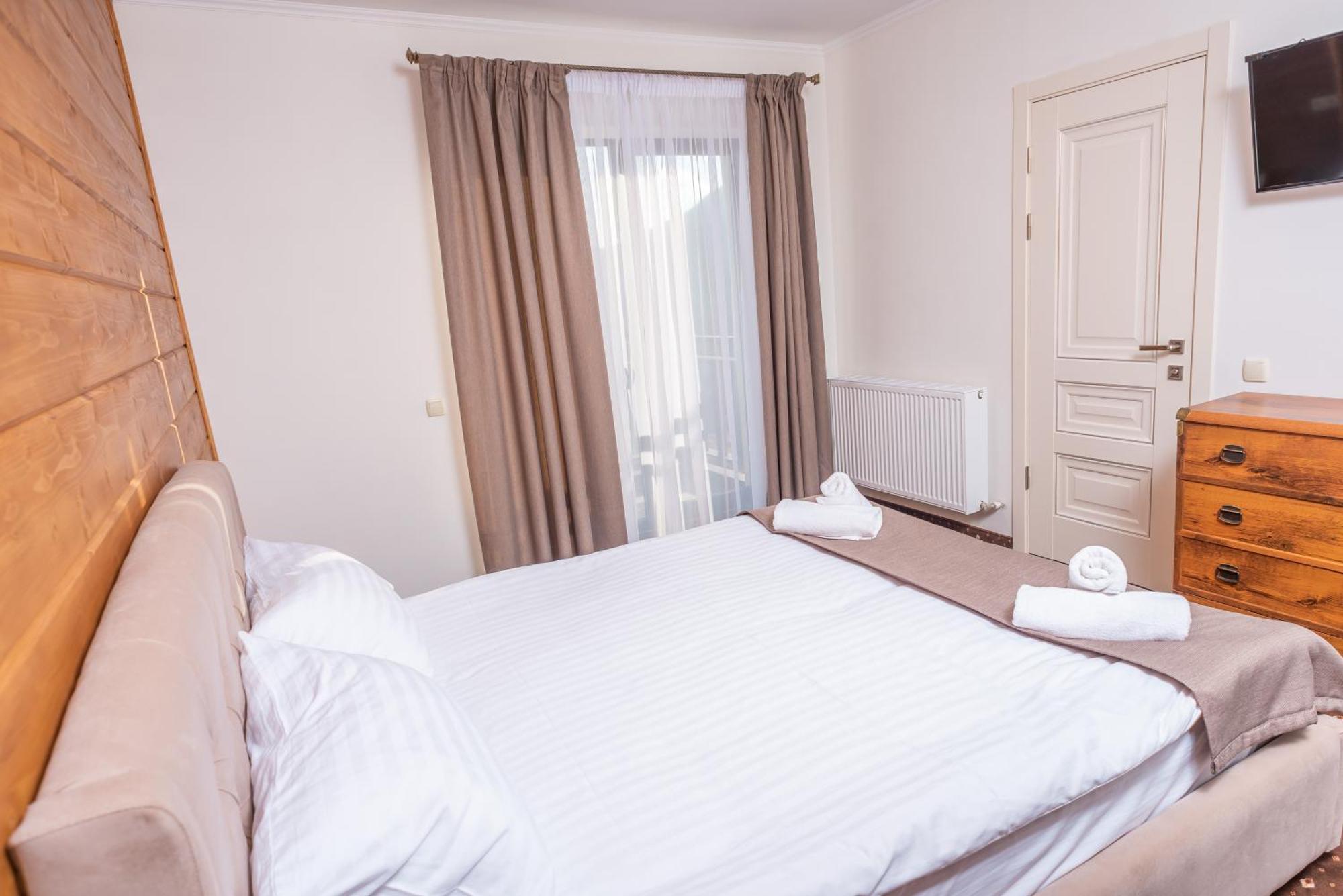 Residence Chalet & Nesh Tatariv Ngoại thất bức ảnh
