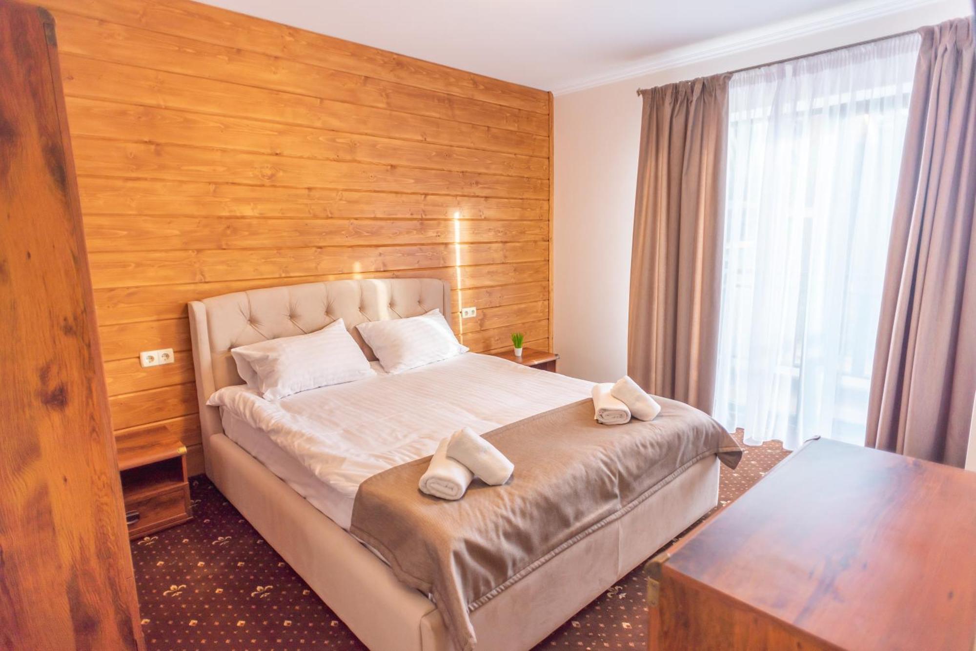 Residence Chalet & Nesh Tatariv Ngoại thất bức ảnh
