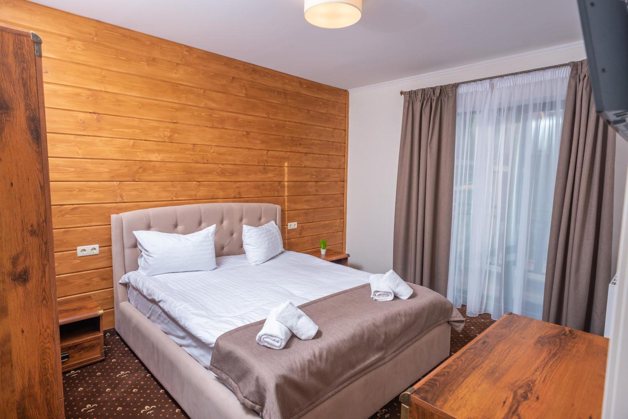Residence Chalet & Nesh Tatariv Ngoại thất bức ảnh