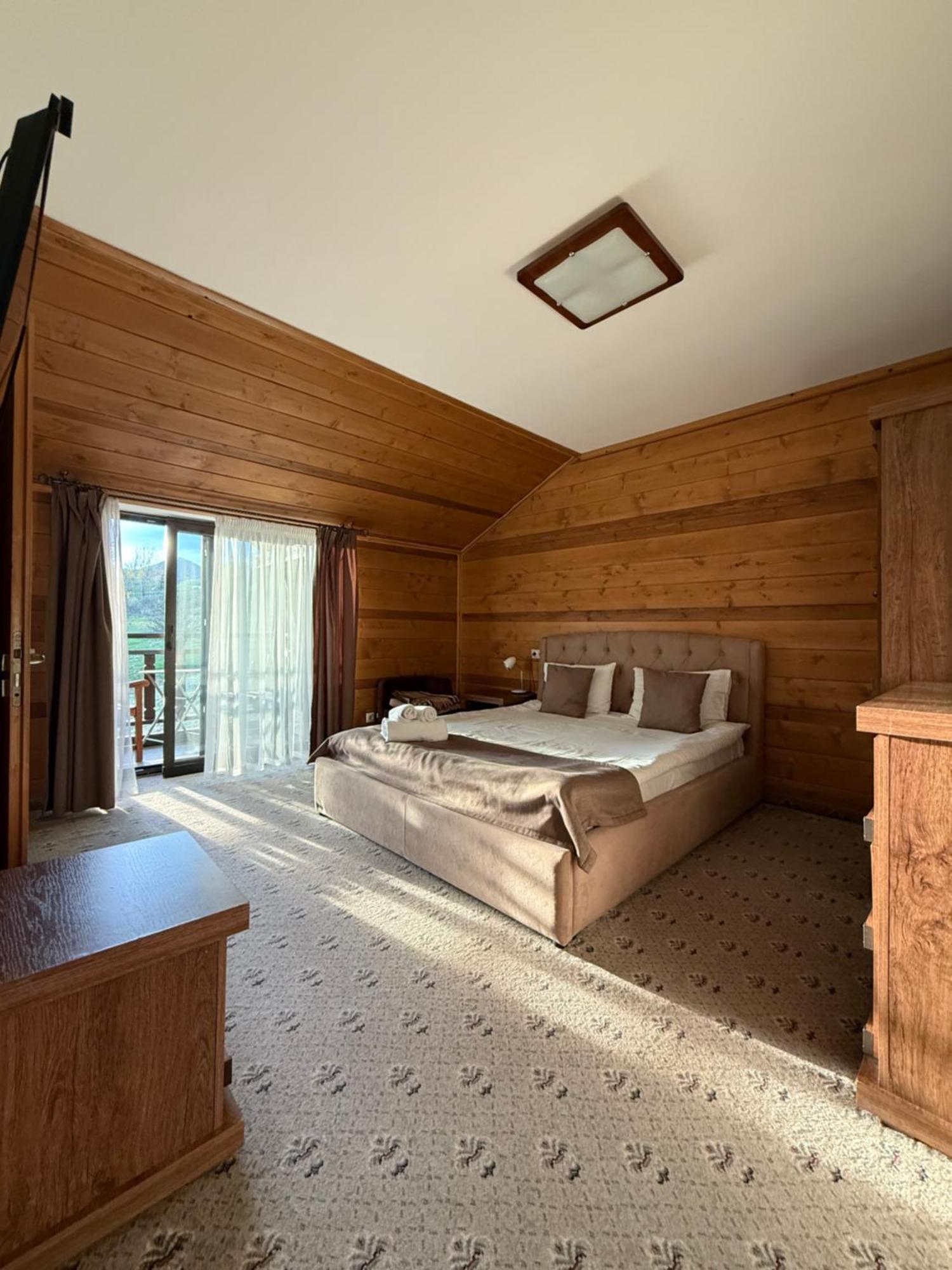 Residence Chalet & Nesh Tatariv Ngoại thất bức ảnh
